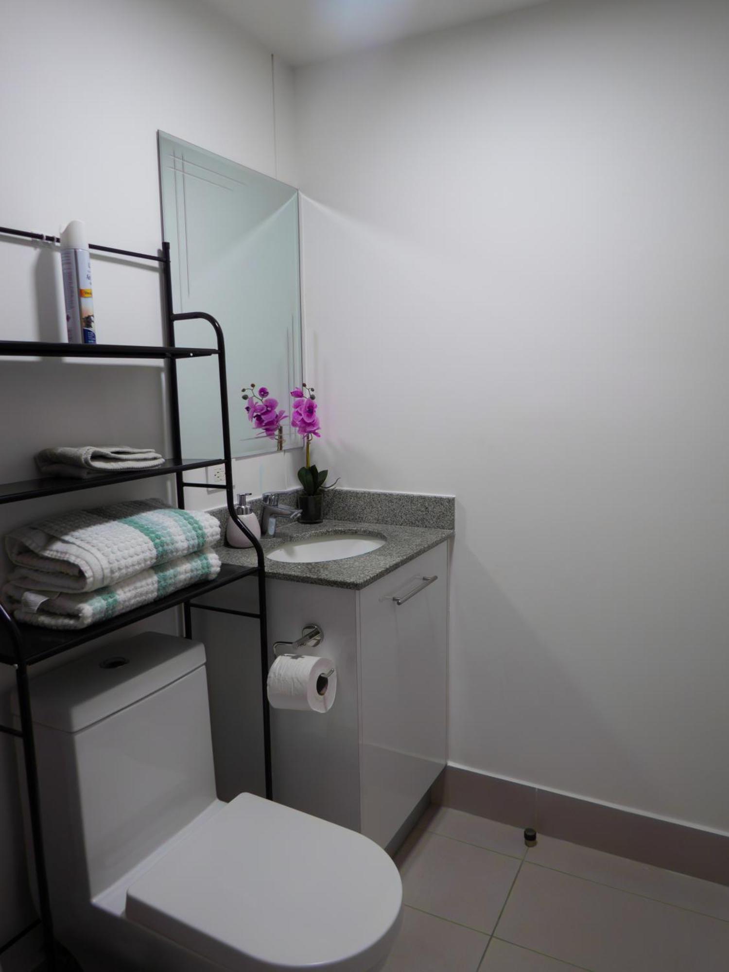 Ifreses, Study Full Equipped Whith Pool, Air- Conditioning, Spectacular View Of The City, Parking With Additional Payment Curridabat Zimmer foto