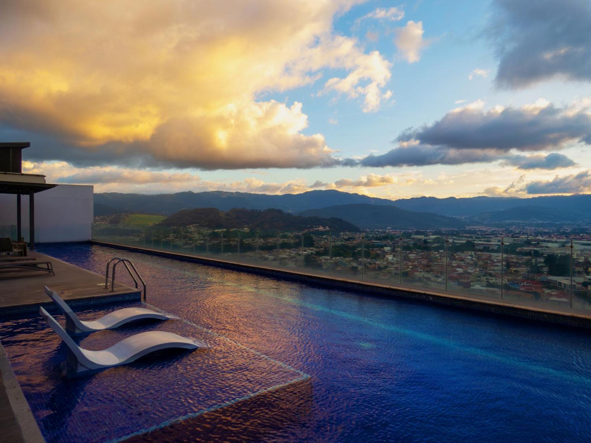 Ifreses, Study Full Equipped Whith Pool, Air- Conditioning, Spectacular View Of The City, Parking With Additional Payment Curridabat Exterior foto